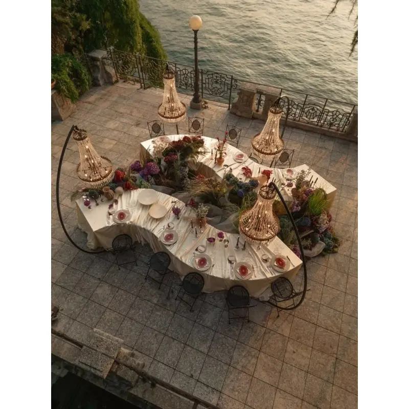 Table pliante serpentine en bois – Image 2
